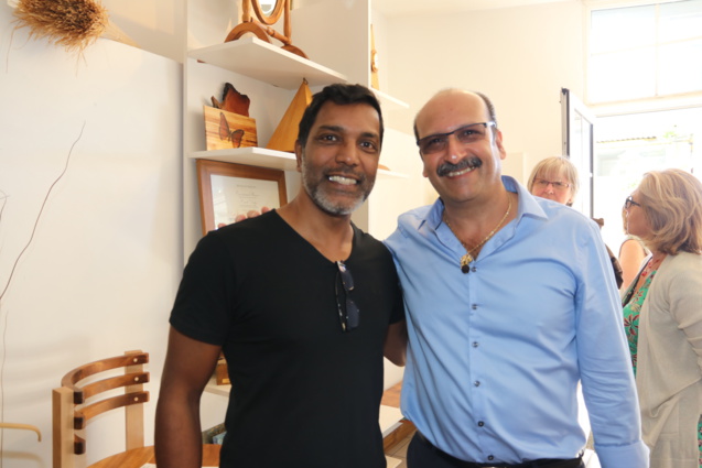 Stéphane L’ébénisterie Vencatachellum et Krishna Kalidas