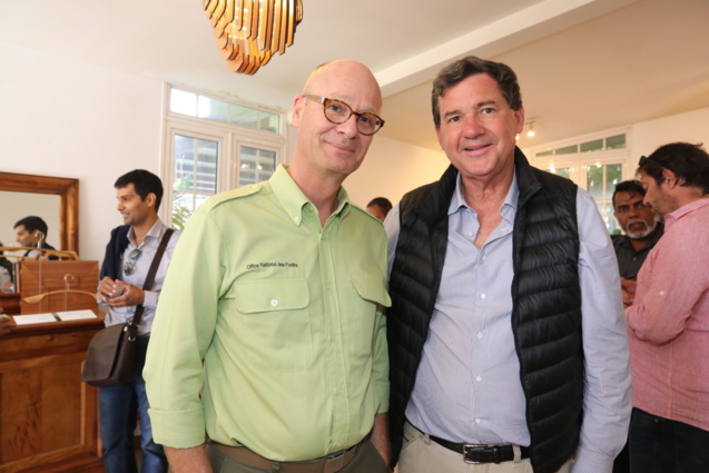 Sylvian Léonard, directeur de l'ONF, et Daniel Gonthier