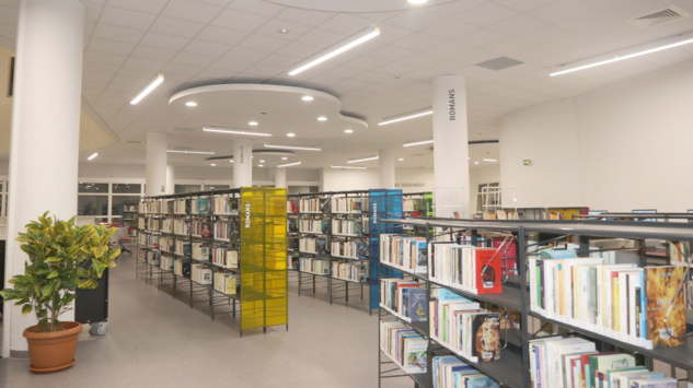 Inauguration à Saint-Denis de la Médiathèque François Mitterrand rénovée 