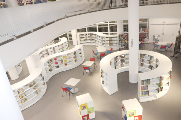 Inauguration à Saint-Denis de la Médiathèque François Mitterrand rénovée Inauguration à Saint-Denis de la Médiathèque François Mitterrand rénovée