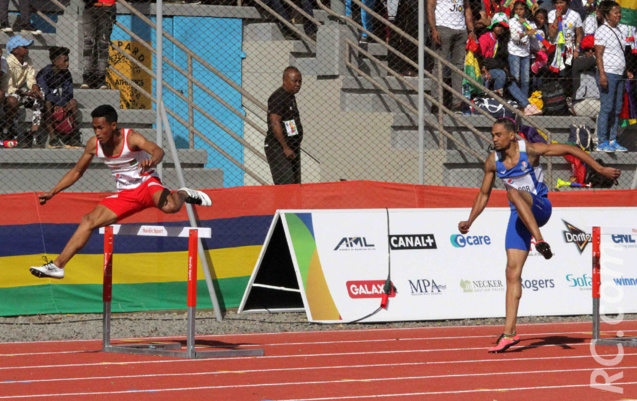 Dominique Robert sur le 400 haies