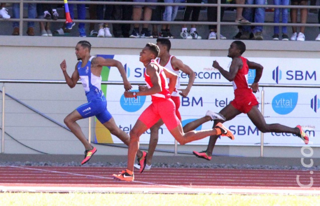 Yan Gador était 2ème à moins de 50 mètres de l'arrivée. Il terminera finalement 4ème Yan Gador était 2ème à moins de 50 mètres de l'arrivée. Il terminera finalement 4ème