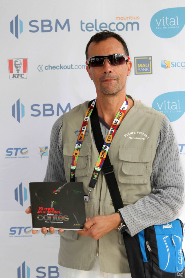 «Si mes Jeux des Iles étaient contés» de Robert d'Argent «Si mes Jeux des Iles étaient contés» de Robert d'Argent