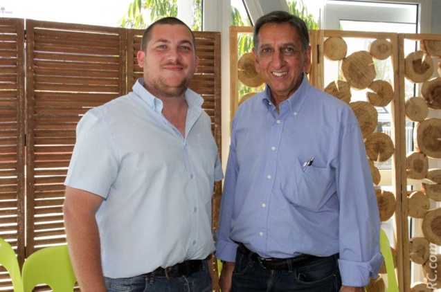 Ludovic Malet, vice-président du Syndicat Mixte de Pierrefonds, et Aziz Patel, rédacteur en chef Exclusif Réunion