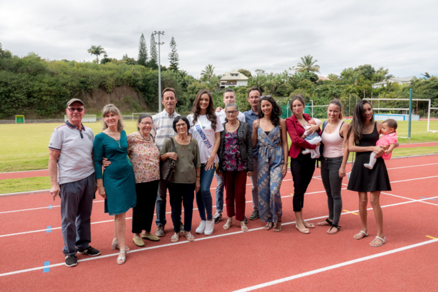 Miss Réunion avec la famille Carian dont le nouveau stade porte le nom de leur parent Victorien