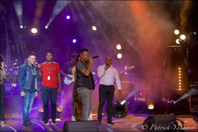 La Flamme Kréol 2019 au Téat de Saint-Gilles: photos et une vidéo du vendredi 