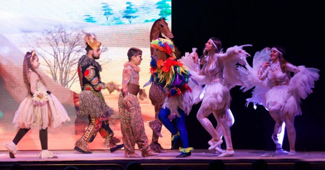 Spectacle du Roi Lion au Petit Stade de l'Est Spectacle du Roi Lion au Petit Stade de l'Est