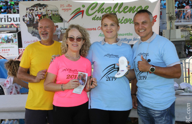 Philippe Fontaine et son épouse Brigitte, Alexandra Gardon et son collègue de Allianz-Assistance Philippe Fontaine et son épouse Brigitte, Alexandra Gardon et son collègue de Allianz-Assistance