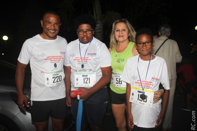 L'infatigable Armand Sautron et sa famille, en compagnie de Marlène Chane See Chu L'infatigable Armand Sautron et sa famille, en compagnie de Marlène Chane See Chu