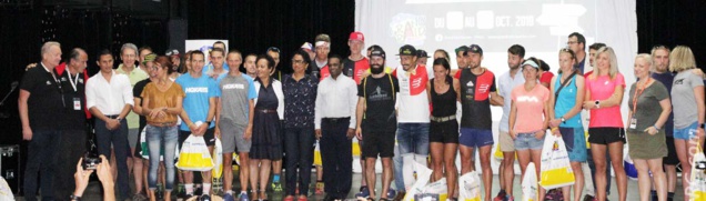 Le plateau du Grand Raid 2019 a été présenté par Robert Chicaud et son équipe Le plateau du Grand Raid 2019 a été présenté par Robert Chicaud et son équipe