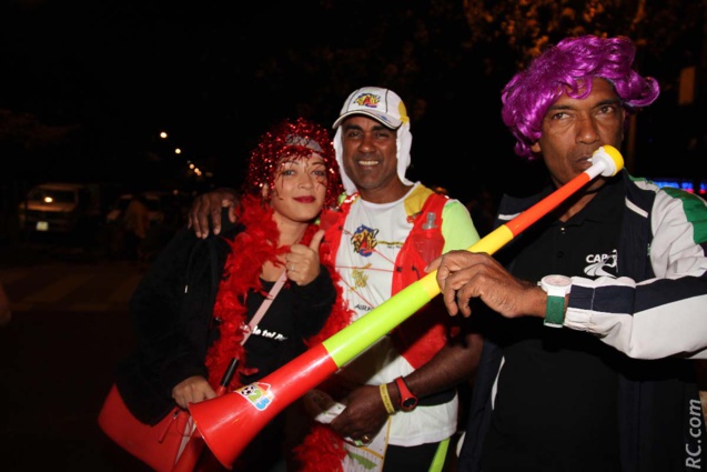 De l'ambiance dans les rues de Saint-Pierre De l'ambiance dans les rues de Saint-Pierre