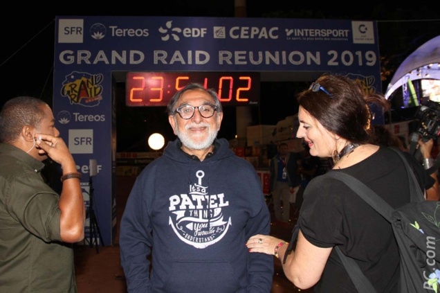 Le boss de Réunion 1ère, Gora Patel, sur le terrain du Grand Raid Le boss de Réunion 1ère, Gora Patel, sur le terrain du Grand Raid