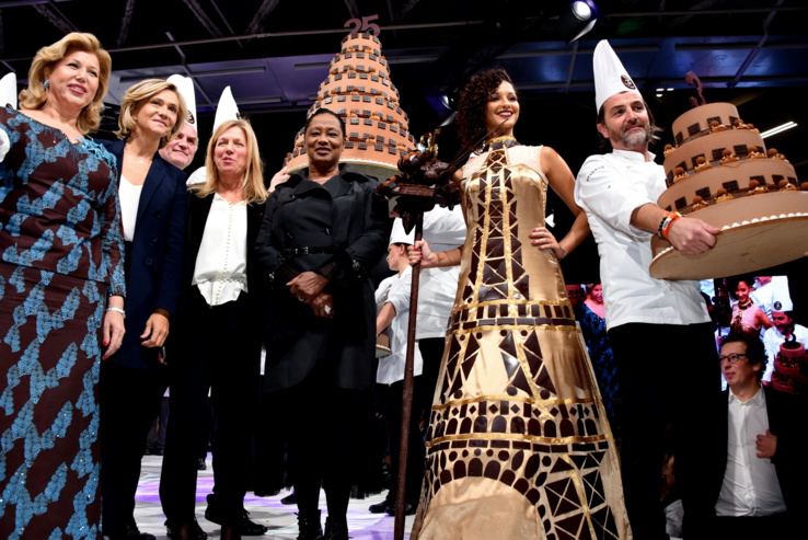 Salon du Chocolat 2019: Vaimalama Chaves, Miss France, a défilé... Salon du Chocolat 2019: Vaimalama Chaves, Miss France, a défilé...