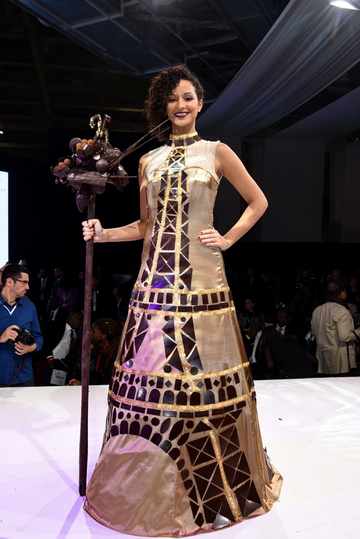 Salon du Chocolat 2019: Vaimalama Chaves, Miss France, a défilé... Salon du Chocolat 2019: Vaimalama Chaves, Miss France, a défilé...
