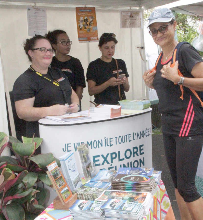 La Fédération Réunionnaise de Tourisme présente à la manifestation La Fédération Réunionnaise de Tourisme présente à la manifestation