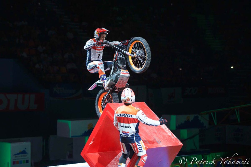 Mondial Indoor Moto X-Trial au Petit Stade de l'Est: spectaculaire!