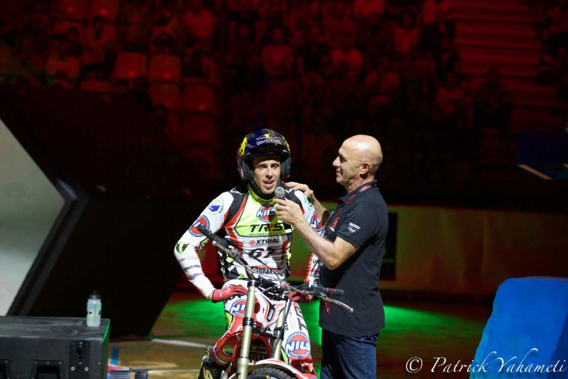 Mondial Indoor Moto X-Trial au Petit Stade de l'Est: spectaculaire!