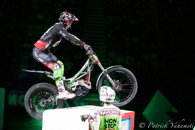 Mondial Indoor Moto X-Trial au Petit Stade de l'Est: spectaculaire!