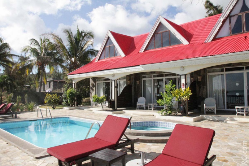 La villa Océano est équipée d’une piscine privée