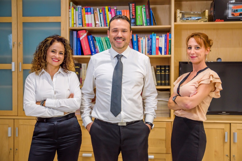 Karine Bertil, conseillère en gestion de patrimoine, Alexandre Alquier et Marie Nicolas, avocats d’affaires: les 3 associés de l'ARPAC Karine Bertil, conseillère en gestion de patrimoine, Alexandre Alquier et Marie Nicolas, avocats d’affaires: les 3 associés de l'ARPAC