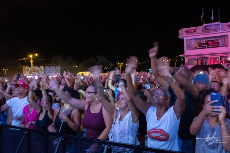 Kassav en concert à Expobat: succès fou!