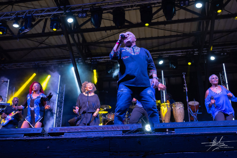 Kassav en concert à Expobat: succès fou!
