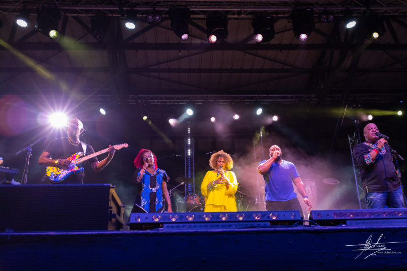 Kassav en concert à Expobat: succès fou!
