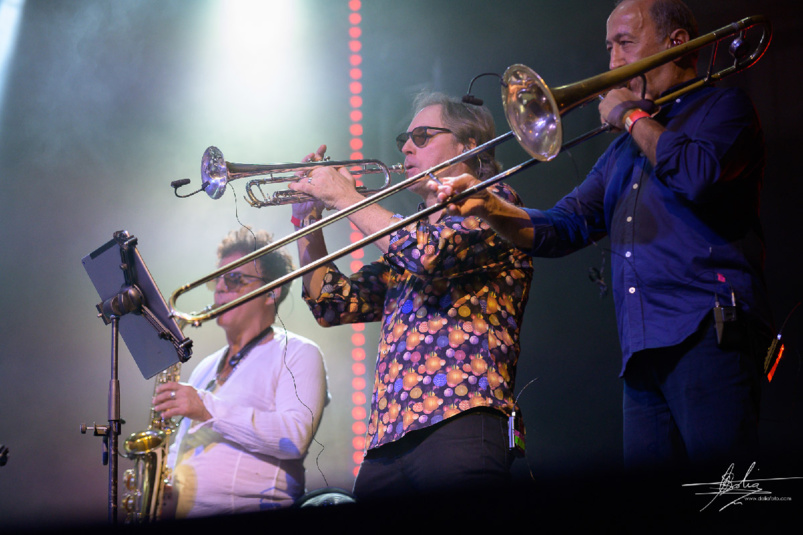 Kassav en concert à Expobat: succès fou!