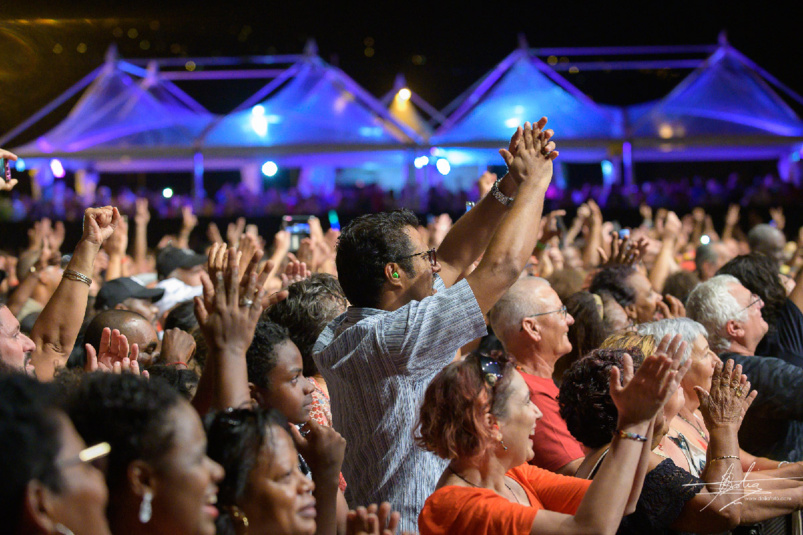 Kassav en concert à Expobat: succès fou!