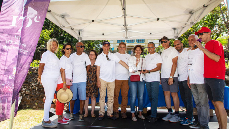 Présentation des officiels de la manifestation sous la conduite du président du Conseil Départemental Présentation des officiels de la manifestation sous la conduite du président du Conseil Départemental