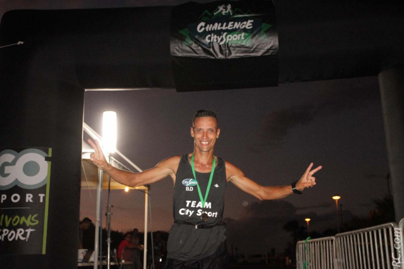 Le «V» de la victoire pour Didier Barret sur 20 km