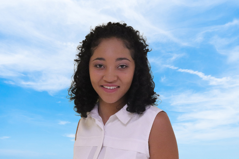 N°4: Léa Gastrin - 16 ans - 1m64 N°4: Léa Gastrin - 16 ans - 1m64