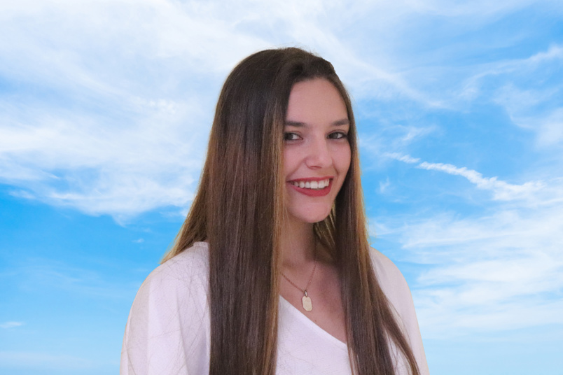 N°10: Elisa Corré - 18 ans - 1m69 N°10: Elisa Corré - 18 ans - 1m69