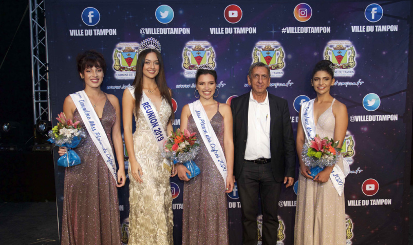 Avec Morgane Lebon, Miss Réunion 2019, et Aziz Patel du Comité Miss Réunion Avec Morgane Lebon, Miss Réunion 2019, et Aziz Patel du Comité Miss Réunion
