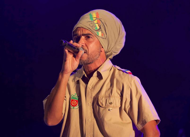 Concert Tiken Jah Fakoly à Saint-Leu: toutes les photos