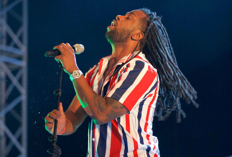 Concert Tiken Jah Fakoly à Saint-Leu: toutes les photos