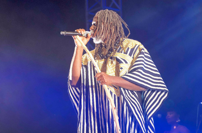 Concert Tiken Jah Fakoly à Saint-Leu: toutes les photos