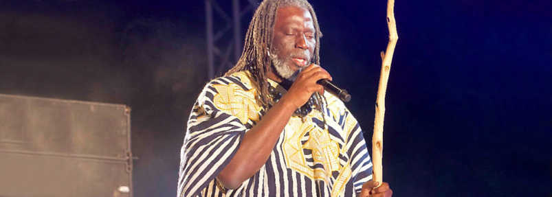 Concert Tiken Jah Fakoly à Saint-Leu: toutes les photos