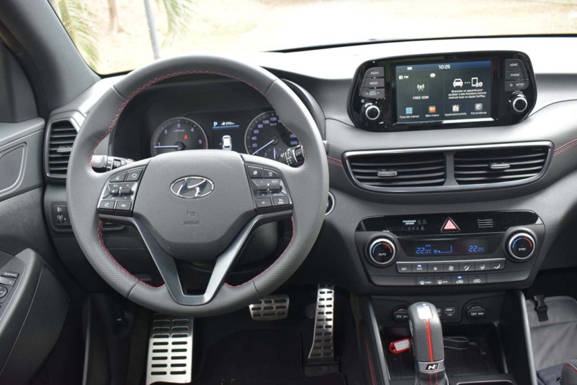 Une planche de bord revue entièrement... Une planche de bord revue entièrement...