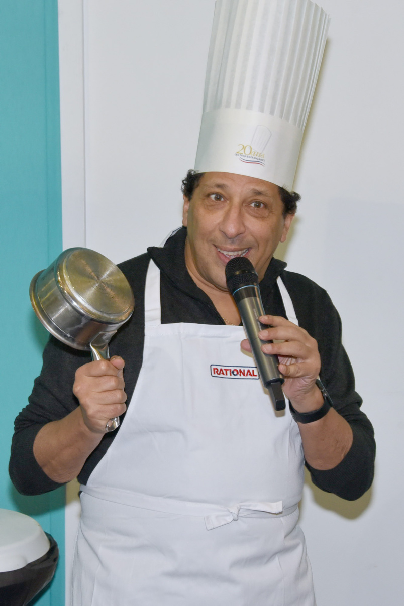 Smaïn aux casseroles