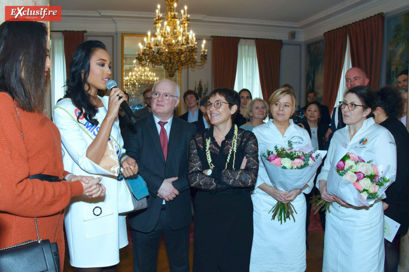 Vaimalama Chaves, Clémence Botino (Miss France 2020), Fausto Bouchereau, Annick Girardin, félicitant les cheffes Christelle Brua (Elysée) et Maie-José Germon (Oudinot).