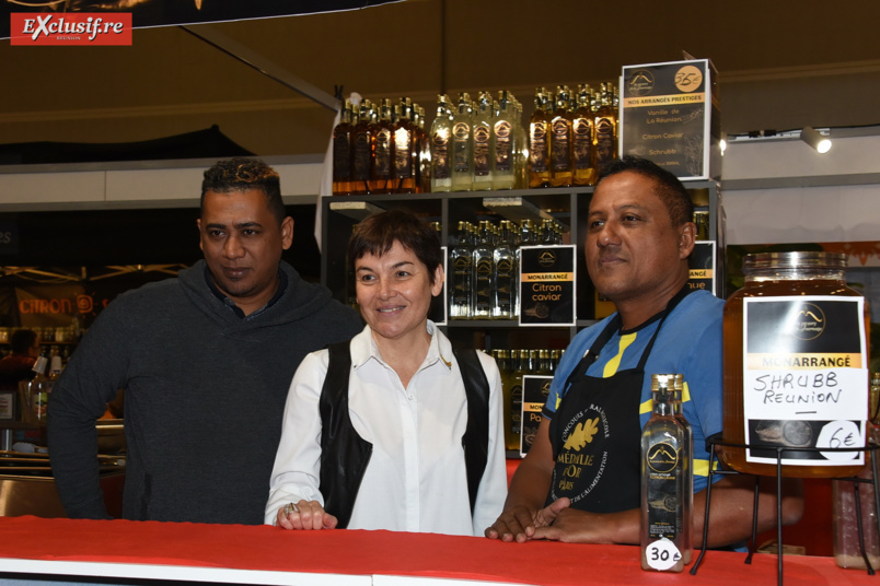 Annick Girardin, hôte un instant des Saveurs de la Fournaise, avec Charles Nagou et Bruno Gossard