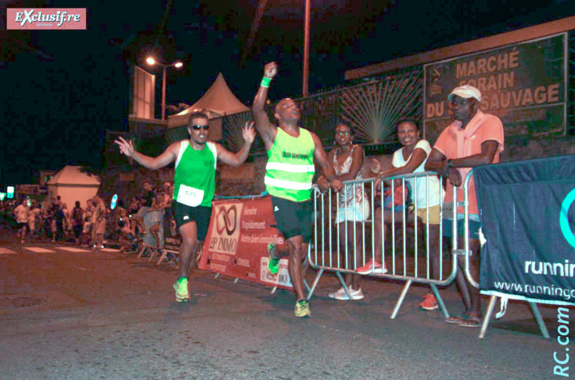 Roger Prugnières (mal-voyant) et son guide Armand Sautron Roger Prugnières (mal-voyant) et son guide Armand Sautron