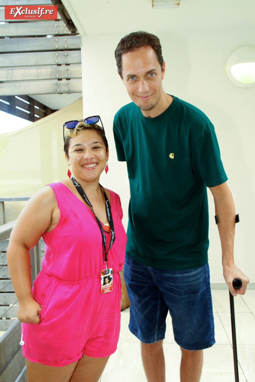 Anne-Gaëlle Bénard, responsable communication de Sakifo Production, et Grand Corps Malade Anne-Gaëlle Bénard, responsable communication de Sakifo Production, et Grand Corps Malade