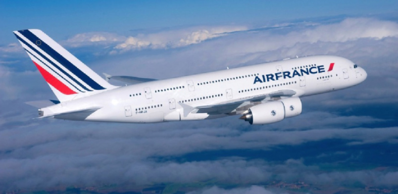 Air France: 3 vols par semaine métropole/Réunion, et un tarif spécial rapatriement Air France: 3 vols par semaine métropole/Réunion, et un tarif spécial rapatriement