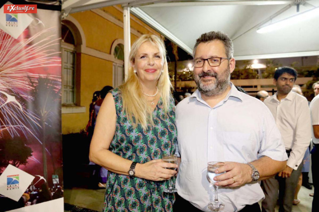 Evelyne Veil Charlanes, Consule de Norvège, et son époux Hervé, commissaire aux comptes Evelyne Veil Charlanes, Consule de Norvège, et son époux Hervé, commissaire aux comptes