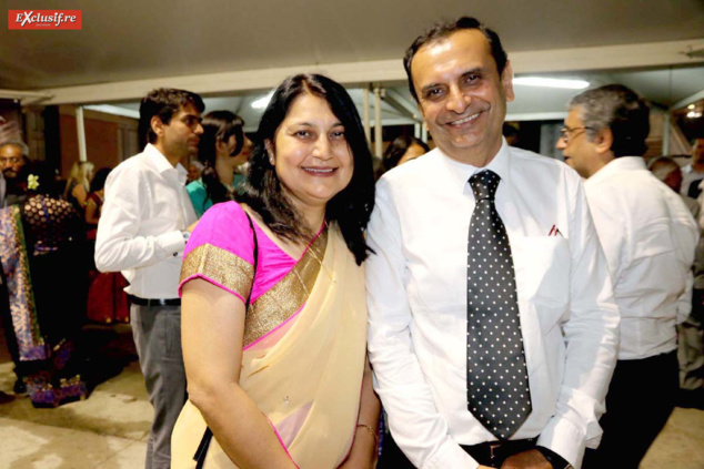 Tilak Pala, bijoutier-joaillier, et son épouse Tilak Pala, bijoutier-joaillier, et son épouse