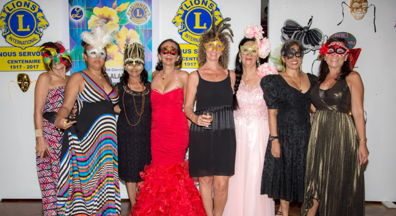 Bal masqué à l'Ancien Hôtel de Ville de Saint-Denis Bal masqué à l'Ancien Hôtel de Ville de Saint-Denis