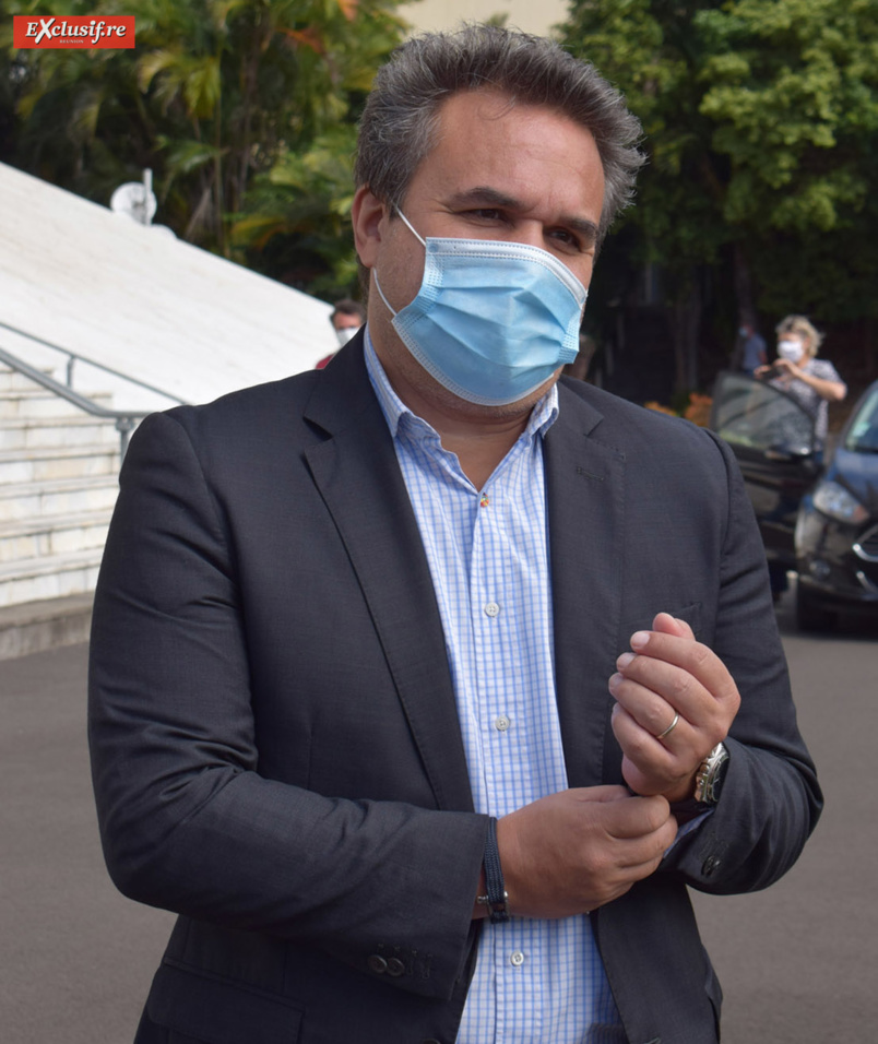 Didier Robert: "Il s'agit de la première partie de la commande globale de 3 millions de masques"... Didier Robert: "Il s'agit de la première partie de la commande globale de 3 millions de masques"...