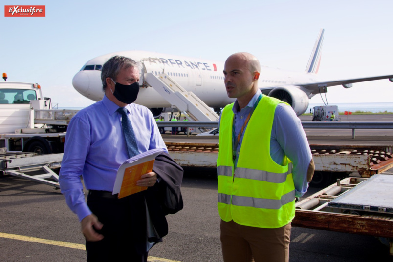 Le Préfet de La Réunion a réceptionné 1 million de masques à l'aéroport